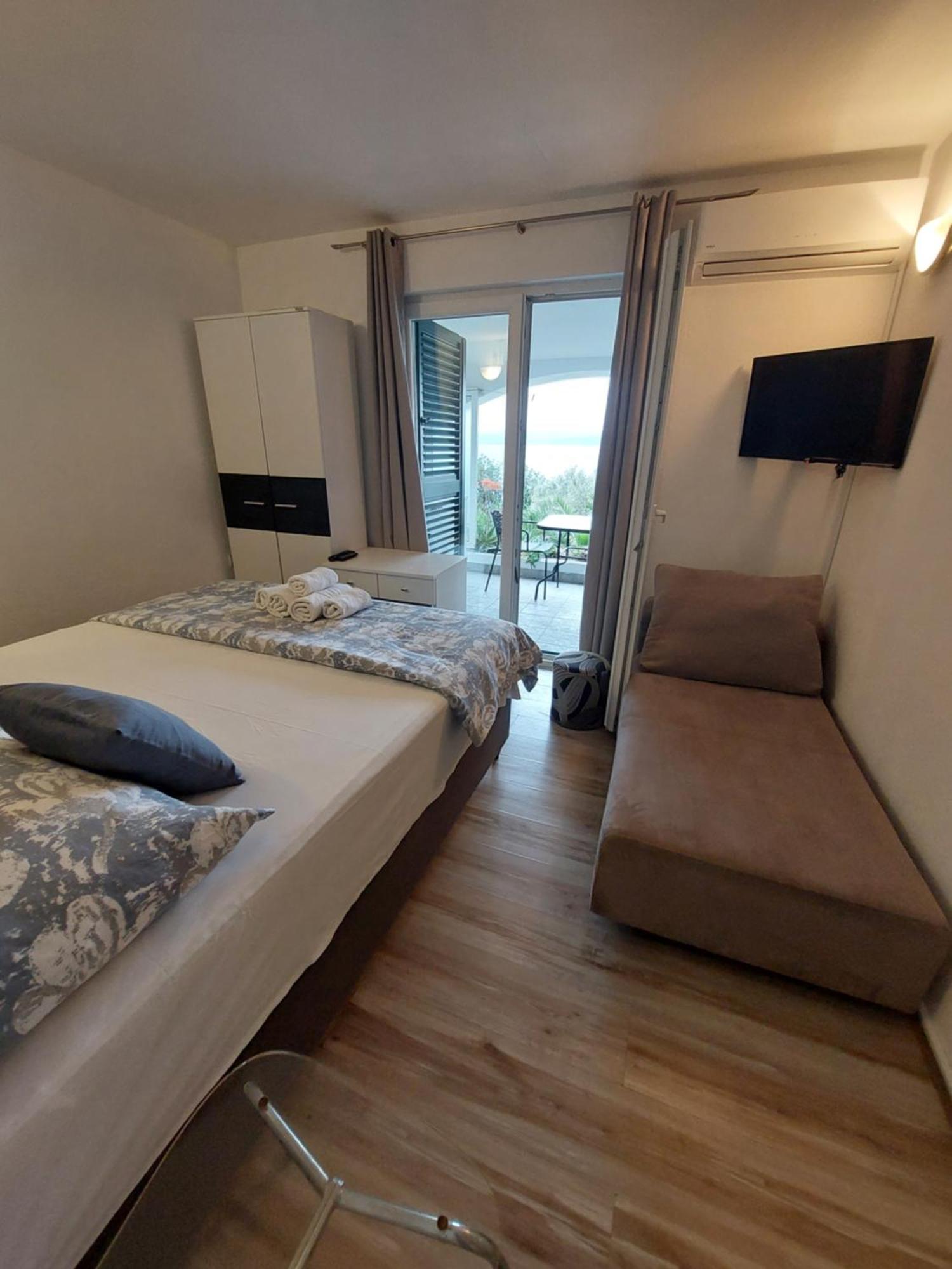 Villa Bratuš Promajna Esterno foto